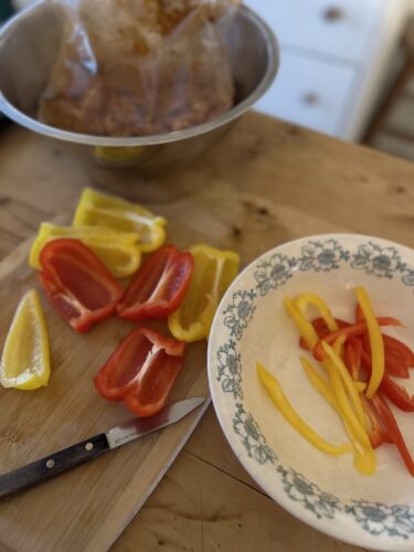 sheet pan steak fajitas