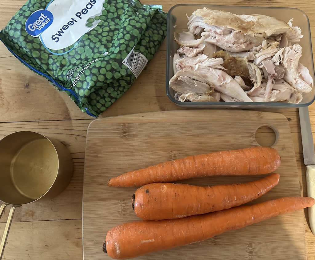 Cast Iron Chicken Pot Pie wiht biscuits