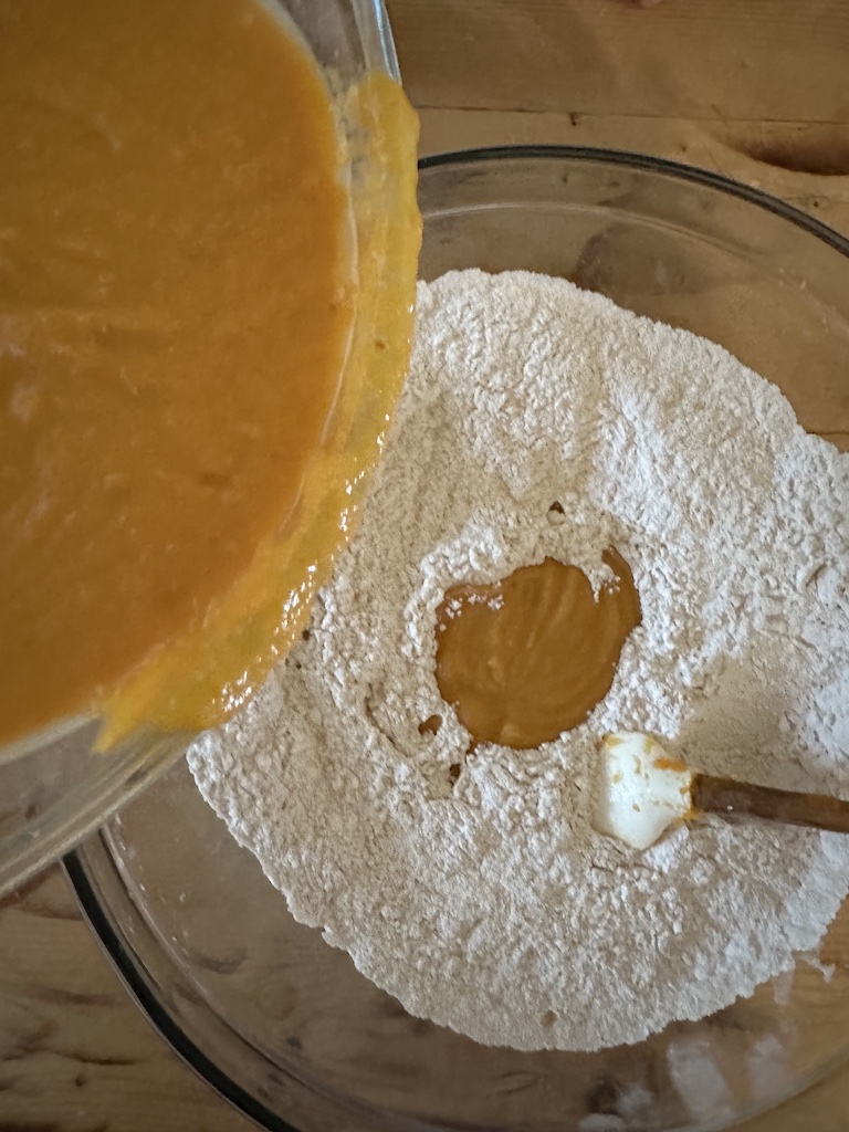 sourdough discard pumpkin muffins no sugar