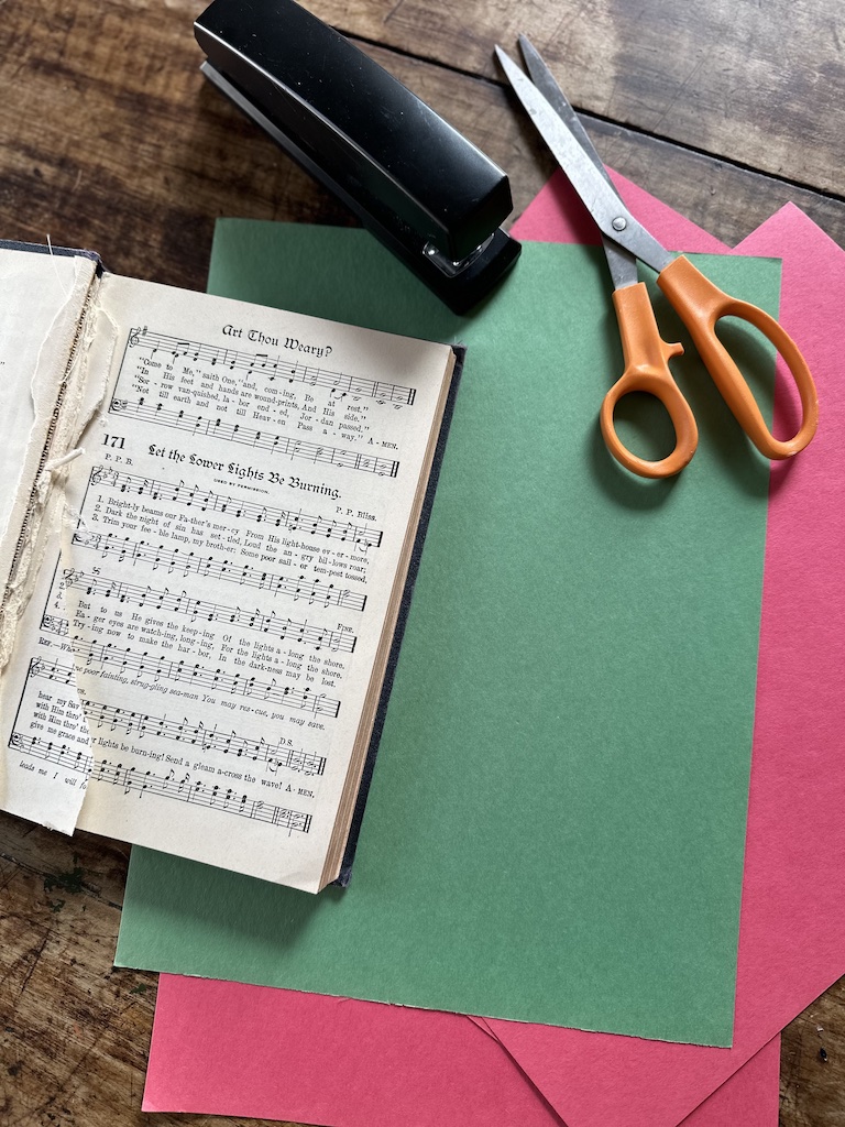 christmas paper chain garland